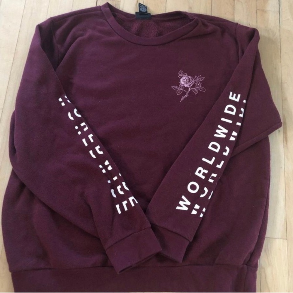 magenta rue 21 crewneck sweater size large